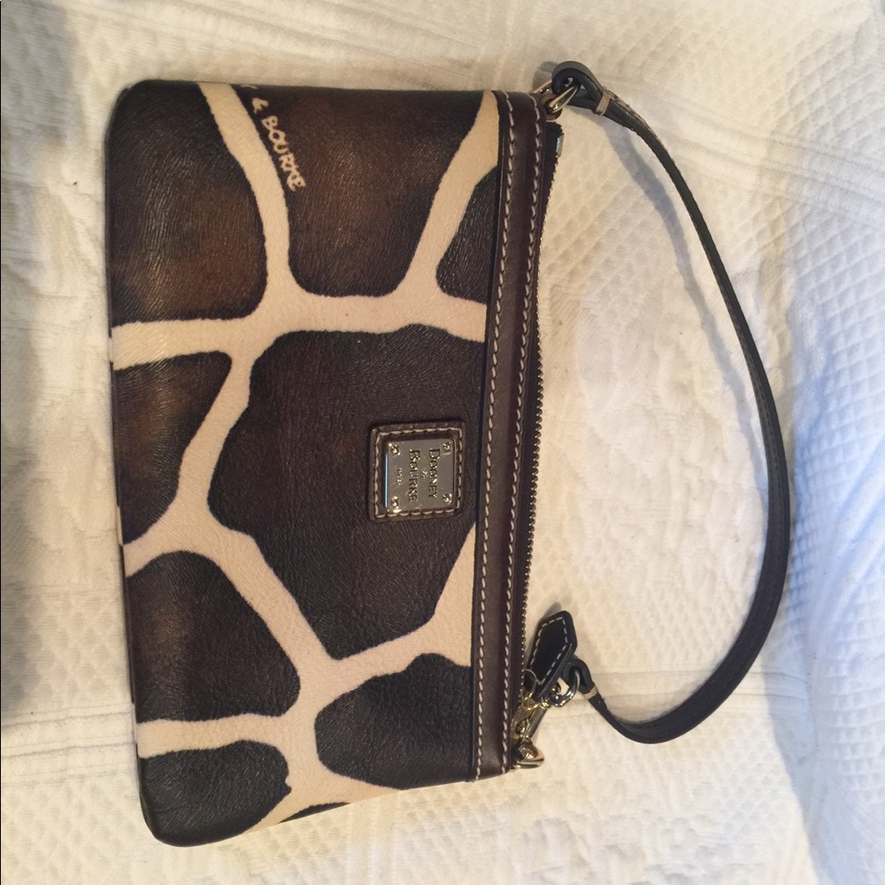 Dooney & Bourke wristlet
